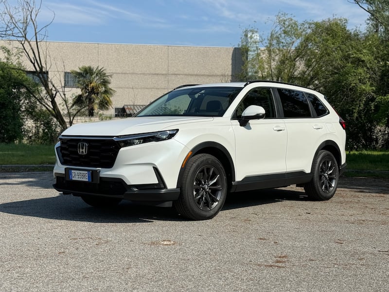 Honda CR-V: guarda la gallery del nuovo SUV ibrido 4x4 dagli ottimi consumi 2
