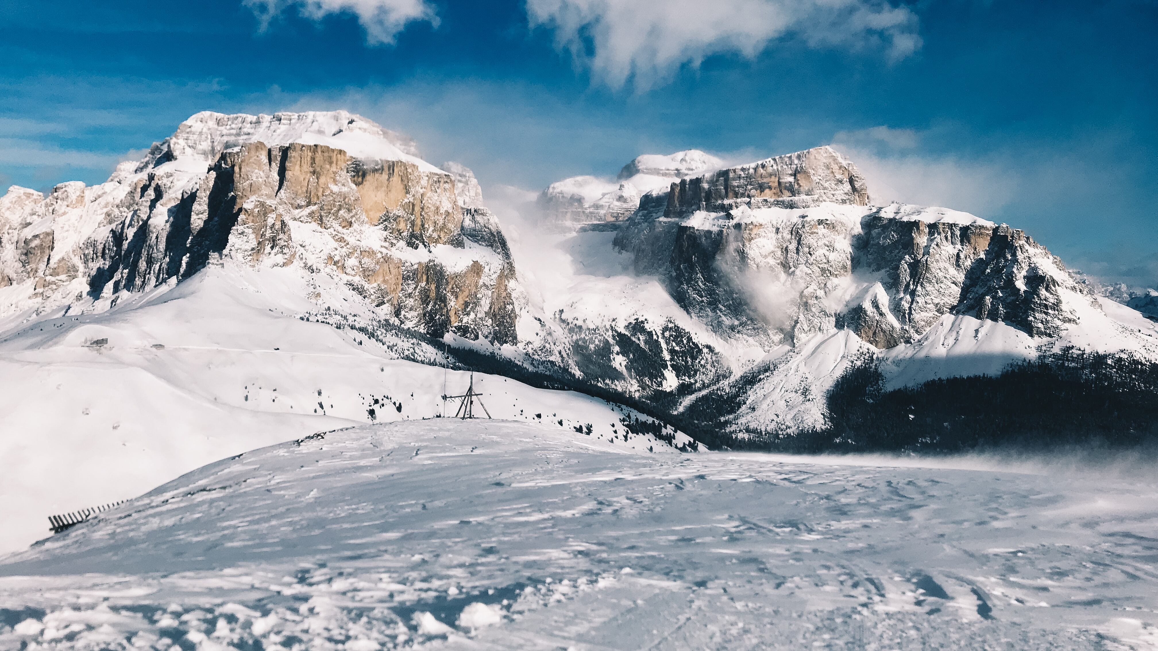 Fa troppo caldo, stagione a rischio: 250 milioni per salvare la montagna