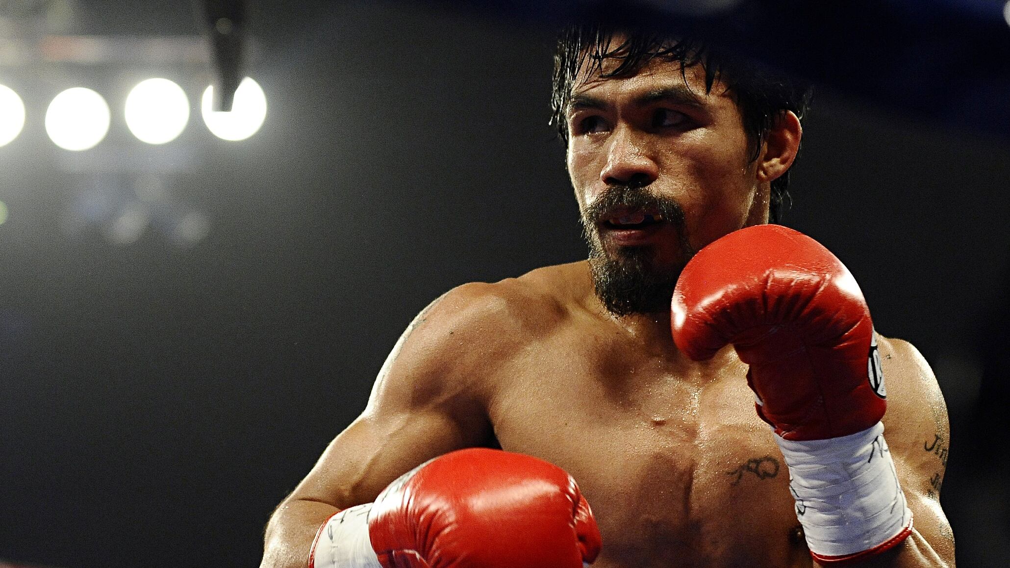 Il senatore Pacquiao sul ring a 40 anni riprende il mondiale