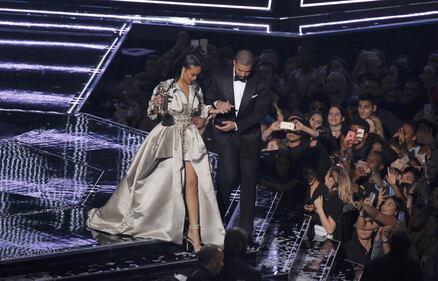 MTV VMA 2016: Drake e Rihanna, le immagini 28