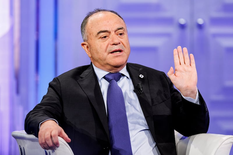 Retate, sviste e innocenti in cella. Tutti gli “orrori” del pm Gratteri