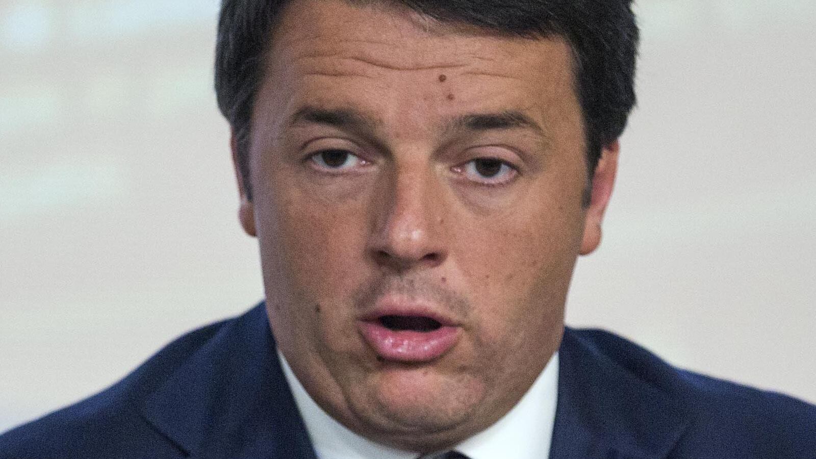 Renzi malato di annuncite Altri mille giorni di show