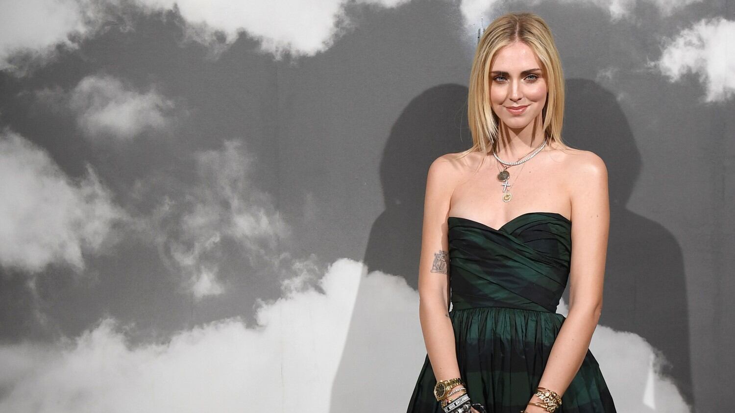 Chiara Ferragni insultata per strada: "Sembri una m... senza trucco"
