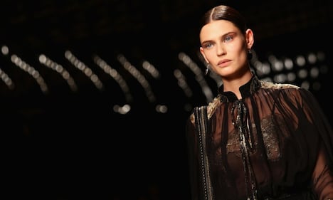Bianca Balti allatta sui social 26