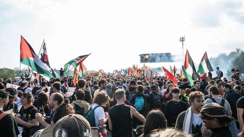 E i canali di Iran e Hamas fanno il tifo per le rivolte