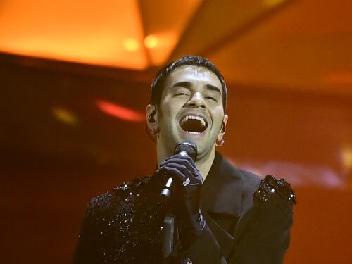 Sanremo 2024: ecco il look della finalissima del Festival di Maninni