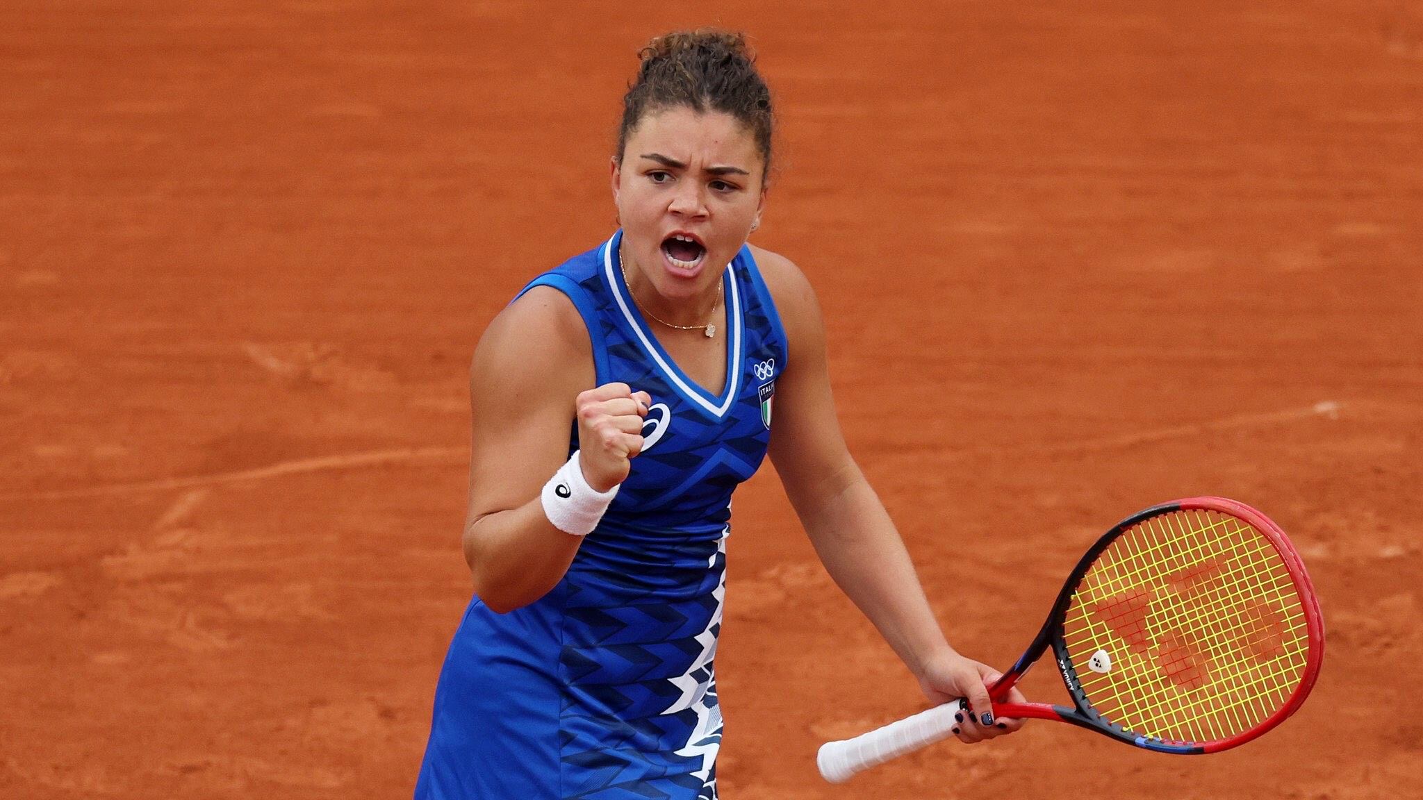 Olimpiadi, Jasmine Paolini vola agli ottavi: sconfitta in due set la polacca Linette