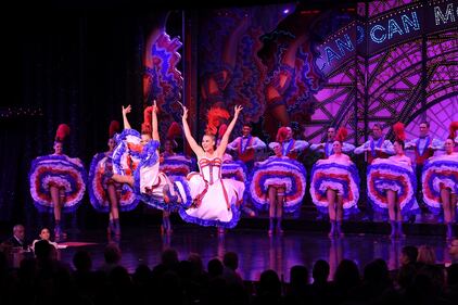 Festeggiamenti per i 130 anni del Moulin Rouge 4