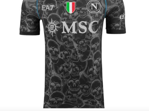 Teschi sulla maglia del Napoli. Il perché di questo cambiamento