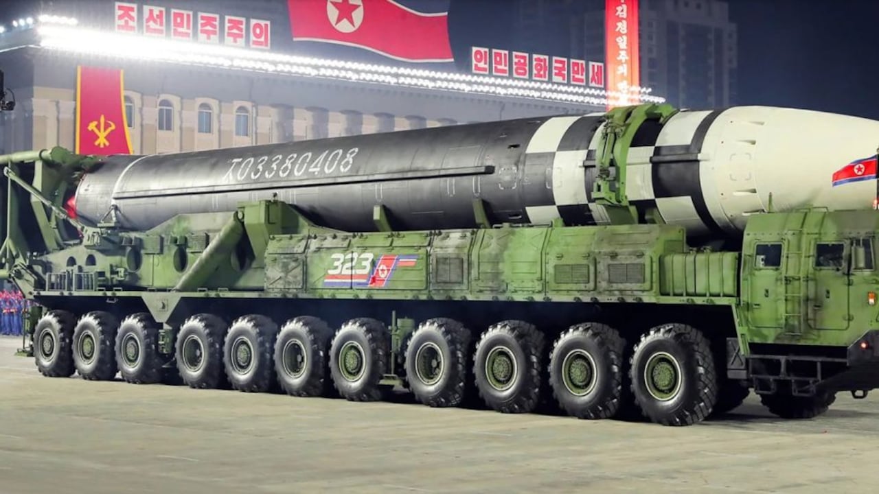 "Simulato attacco missilistico sulla Corea del Nord". Cosa c'è dietro la mossa Usa