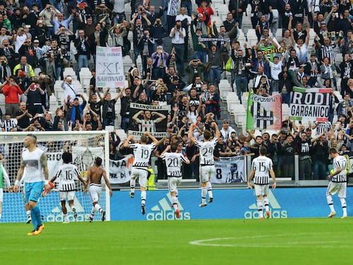 Juventus, multata due milioni per la terza stella sulla maglia