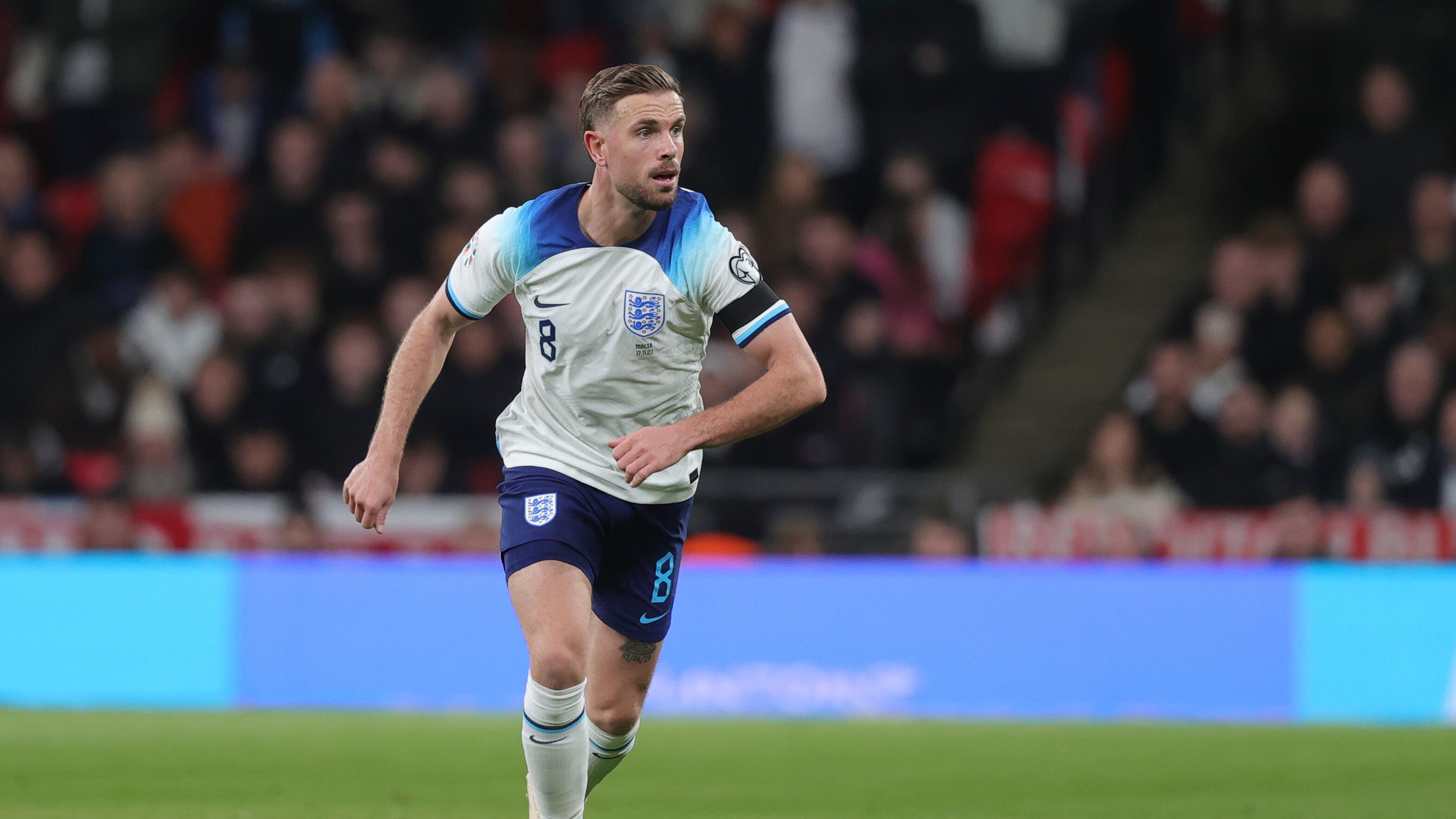 Henderson-Juve, arabi permettendo