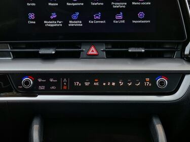 Kia Sportage HEV gallery: guarda le foto della prova su strada 19