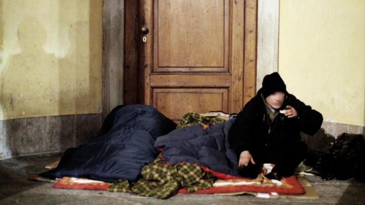 Migranti, il Tar annulla l’ordinanza “antibivacco” voluta dal sindaco di Trieste