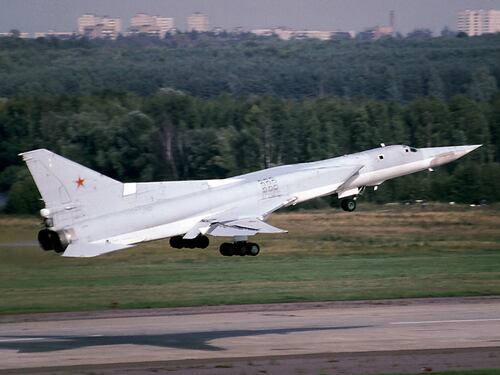 I bombardieri dello Zar colpiti da Kiev