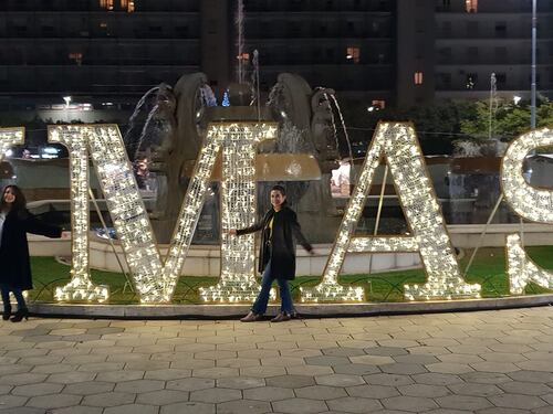 Foto con scritta X-Mas. Cgil contro la consigliera di FI: "Ora si deve dimettere"