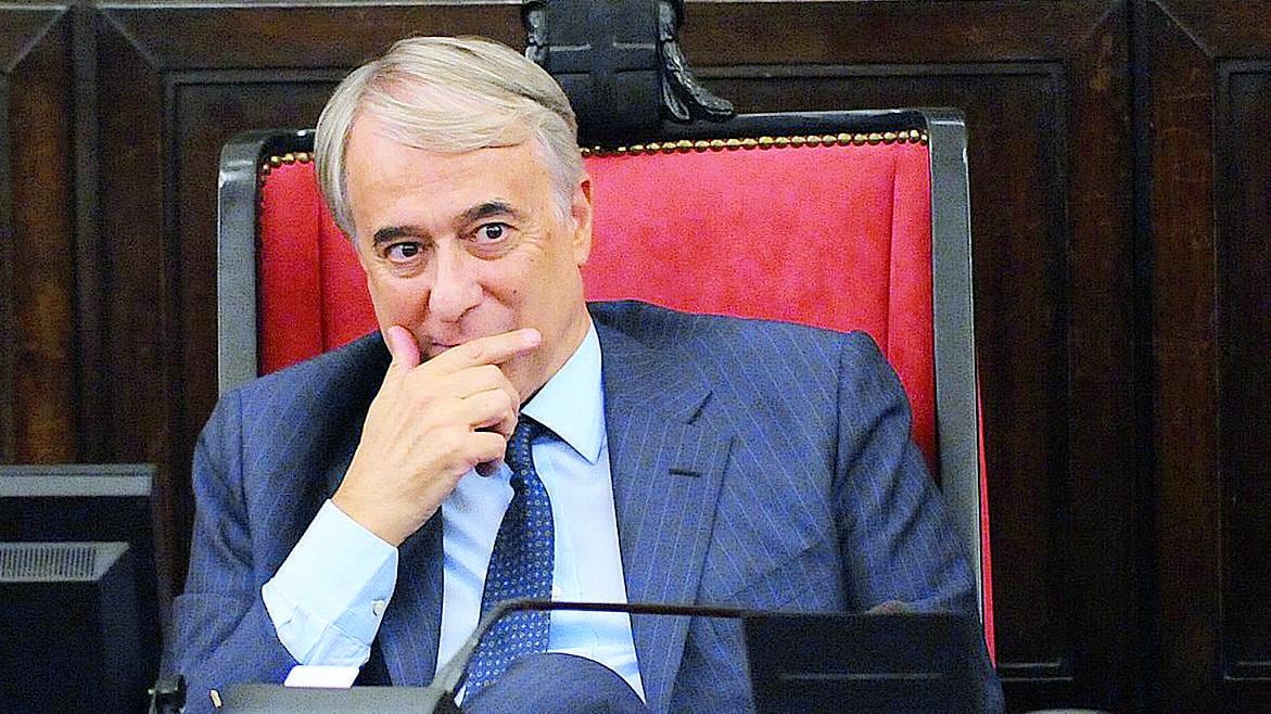 Tagli su tutto, non su bici e burraco