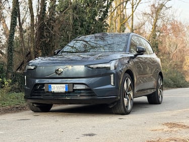 Volvo EX90, la gallery del nuovo SUV elettrico dall'incredibile comfort 8