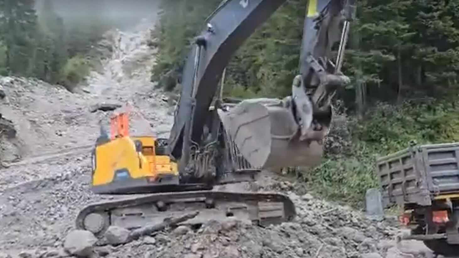 Maltempo, strade interrotte tra Fvg e Veneto a causa di due frane
