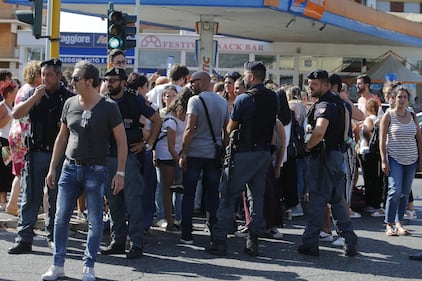 Protesta dei candidati a Roma 4