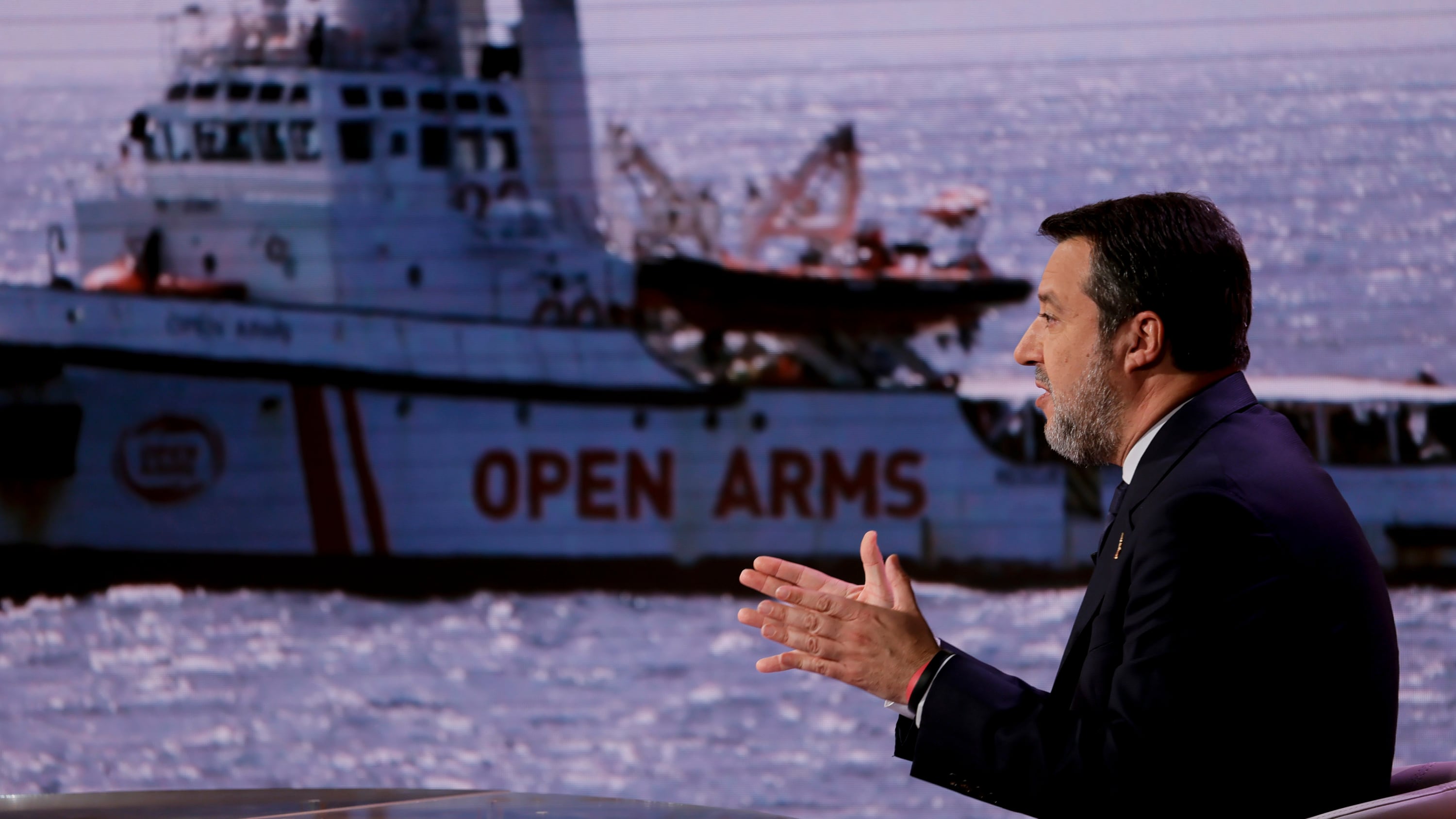 "Non ci fu sequestro di persona". I giudici sbugiardano Open Arms: perché è stato assolto Salvini