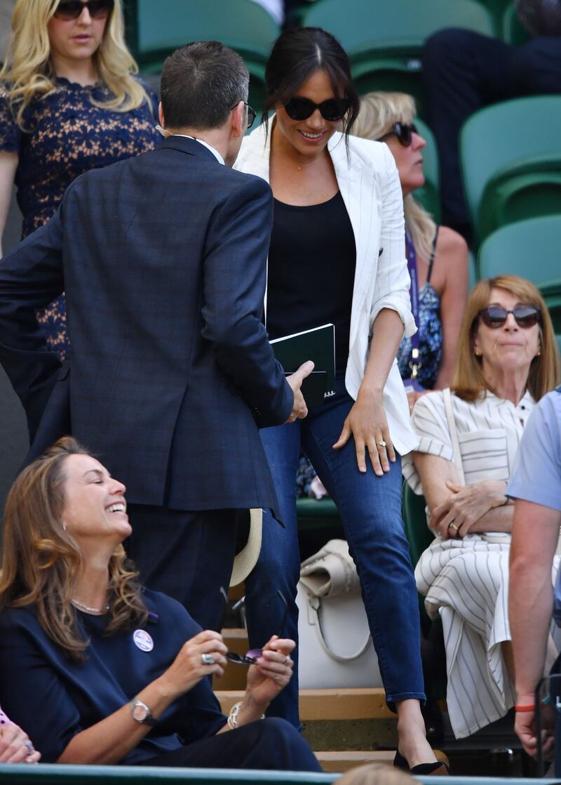 Meghan Markle interrompe il congedo: foto 6