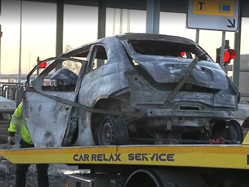 Schianto contro il guard rail, 19enne muore carbonizzato: la tragedia a Milano