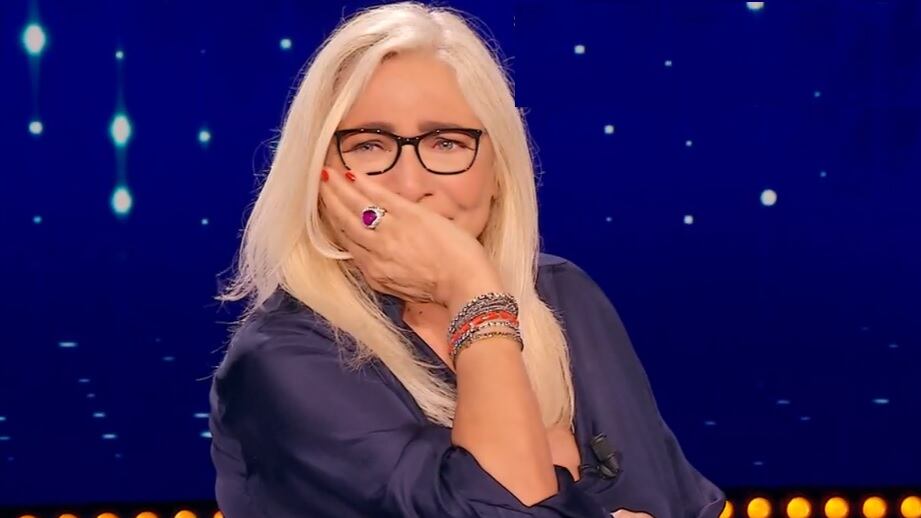 "È un'altra cosa...". E Mara Venier scoppia in lacrime a Domenica In
