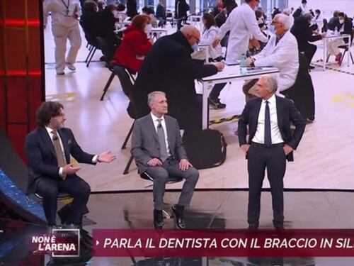 Giletti intervista il no vax col braccio in silicone: scoppia la polemica