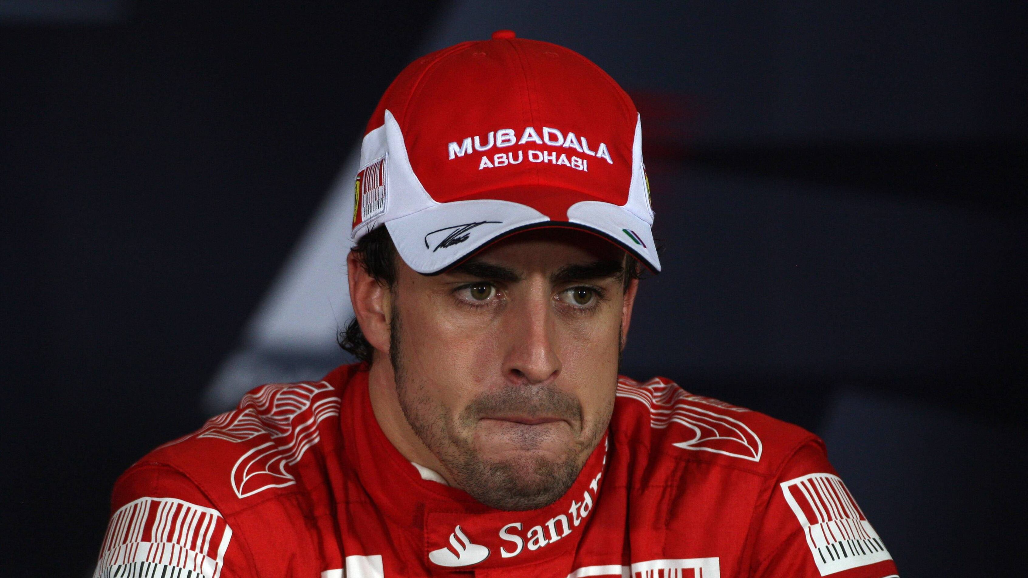 Rossa in prima linea: il Mondiale, il pilota e... l'Alonso nervoso