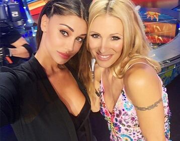 Belen Rodriguez, effusioni con Andrea Iannone 16