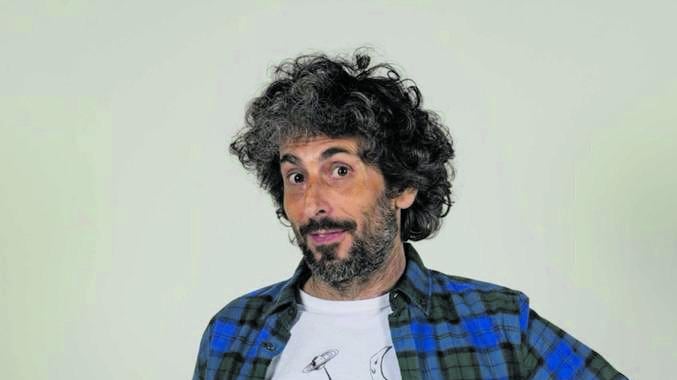 Farina: "A far ridere gli altri ho imparato in famiglia"