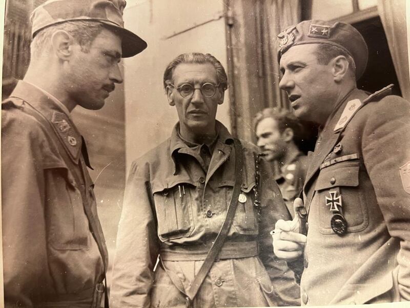 Gli scatti di Carlo Alfredo Panzarasa e lo sguardo sulla Seconda guerra mondiale 18