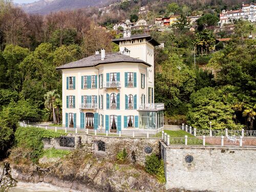 Venduta Villa d'Azeglio. Fu la dimora di Massimo d'Azeglio sul Lago Maggiore