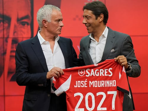 Il circolo vizioso di Mourinho: dal Benfica al Benfica (25 anni dopo)