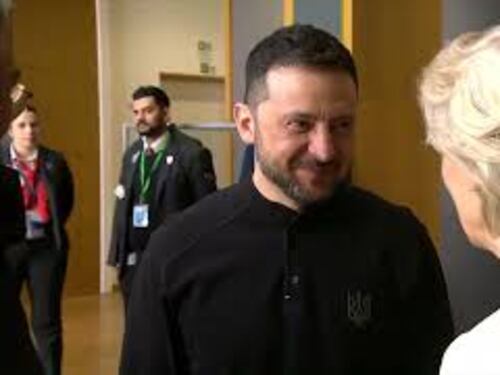 L'arrivo di Zelensky al Consiglio europeo straordinario