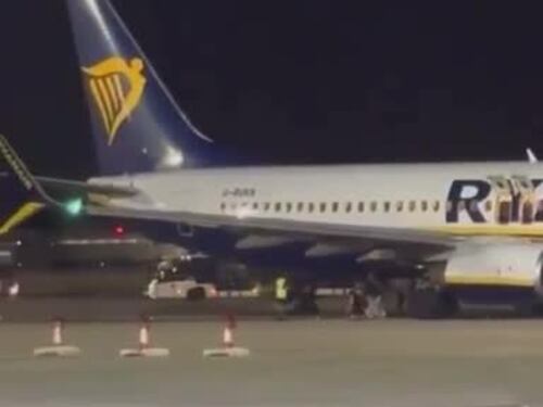 "C'è un incendio". Panico a bordo per il falso allarme