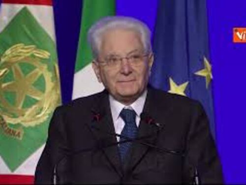 Mattarella ad Agrigento: "Lampedusani avanguardia della civiltà europea"