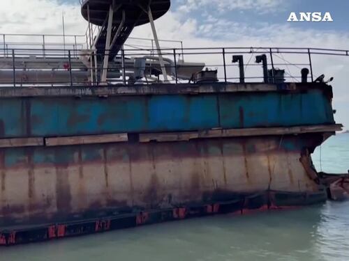 Russia, proseguono i lavori di pulizia delle coste del mar Nero