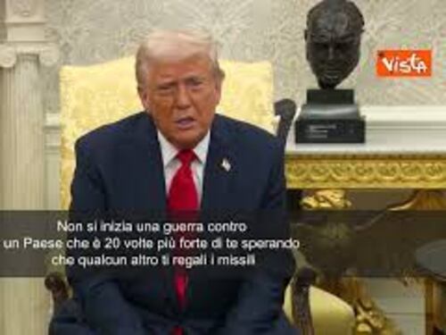 Trump su Zelensky: Non si inizia guerra con chi è 20 volte più forte sperando in aiuto altrui