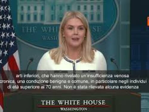 Portavoce Casa Bianca: Trump è in ottima salute. Ha insufficienza venosa cronica alle gambe