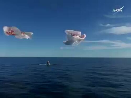 L'ammaraggio della Crew Dragon Freedom nel Golfo del Messico