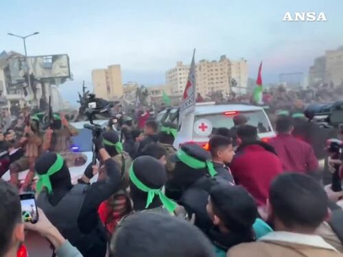 Le tre israeliane rilasciate da Hamas sono arrivate in Israele
