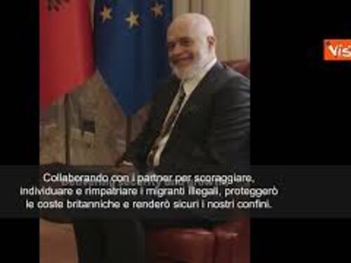 Starmer in Albania incontra Rama e annuncia: Trasferiremo migranti irregolari in Paesi terzi