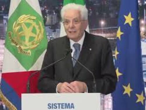Mattarella: "Equità per salari migranti, si rispetti la Costituzione"