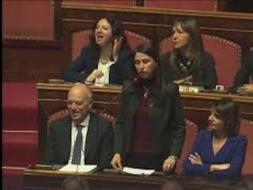 Maiorino (M5s) contro Gasparri: "Parlo spesso dopo di lui, che non ha il senso del ridicolo"