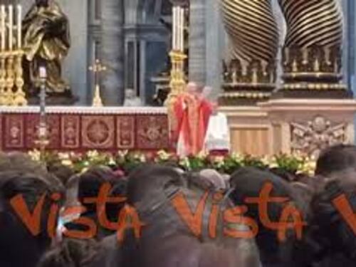 Conclave, Monsignor Re: "Lo Spirito Santo ci regali un Papa per il bene dell'umanità"