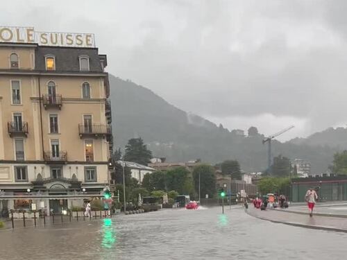 Allagato il centro di Como