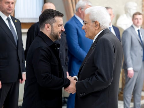 L'attentato a Mattarella e la sinistra ambigua