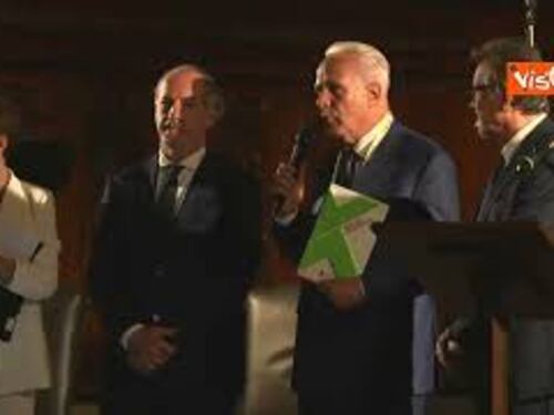 Festival Regioni, passaggio consegne da Zaia a Giani: Orgogliosi ospitare edizione 2026 in Toscana